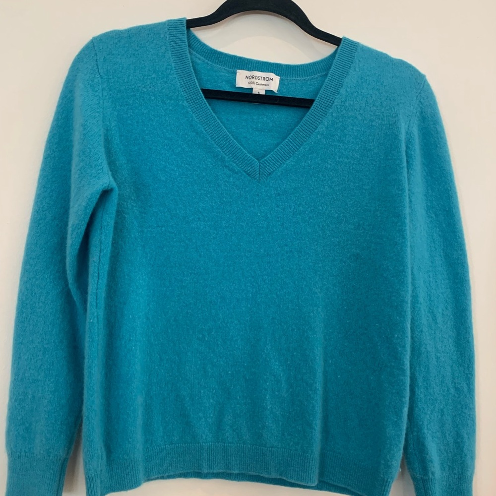 Nordstrom Turquoise V-Neck Sweater for Women